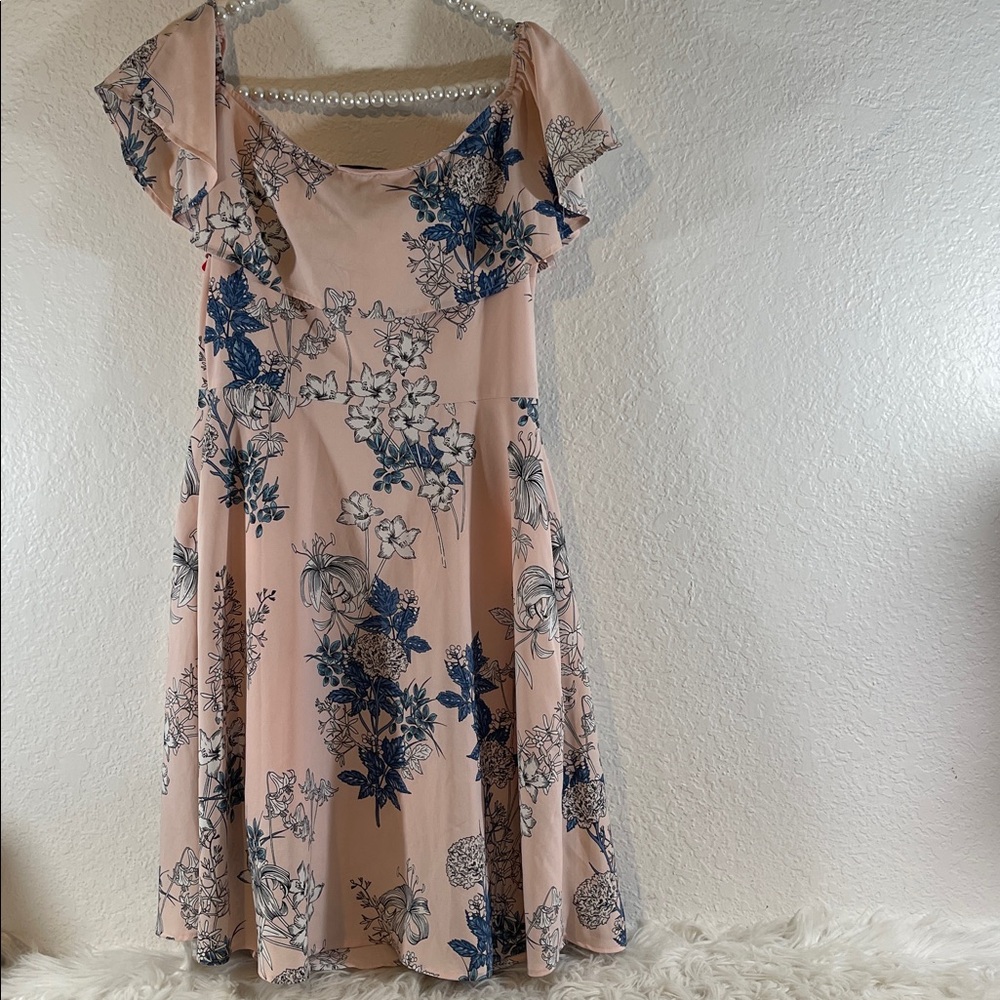 Banana Republic Blue and Pink Floral Off Shoulder Dress Size 6 - Picture 4 of 9